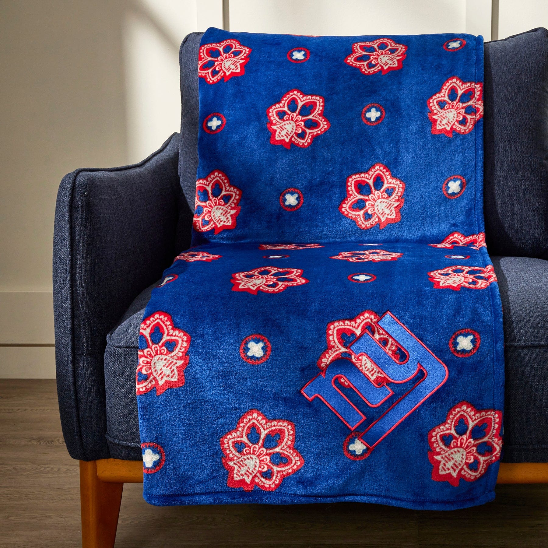 NFL Oversized Throw Blanket - Image 2