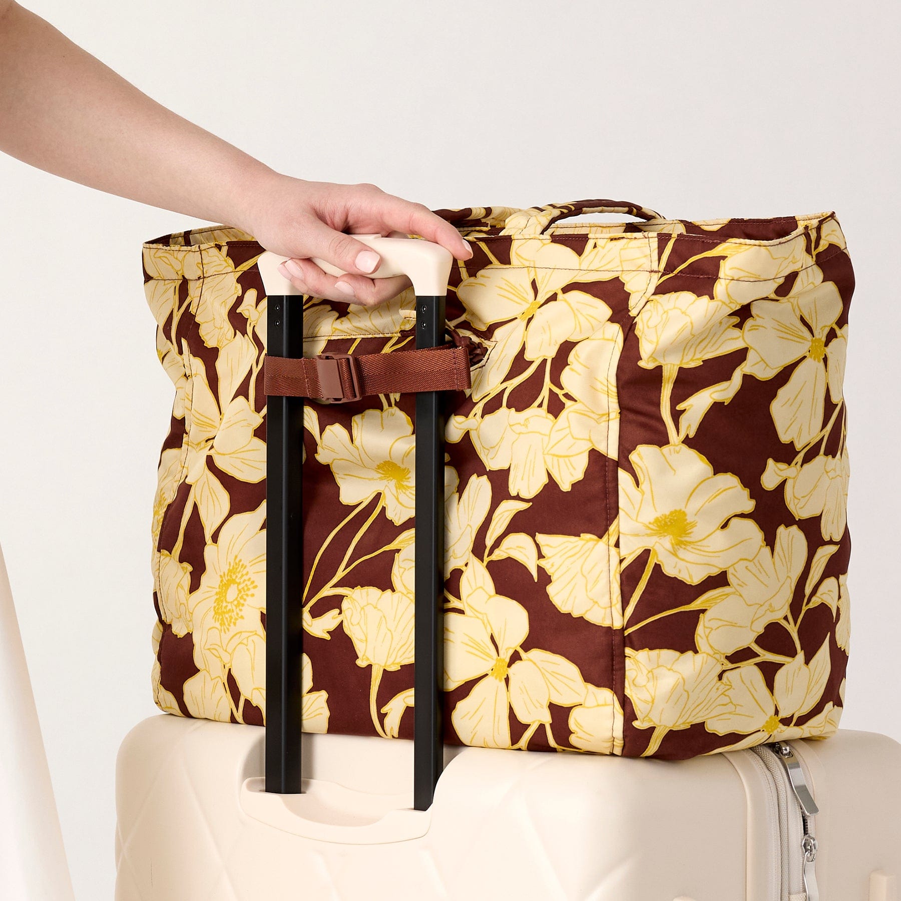 Knollton Tote Bag - Image 3