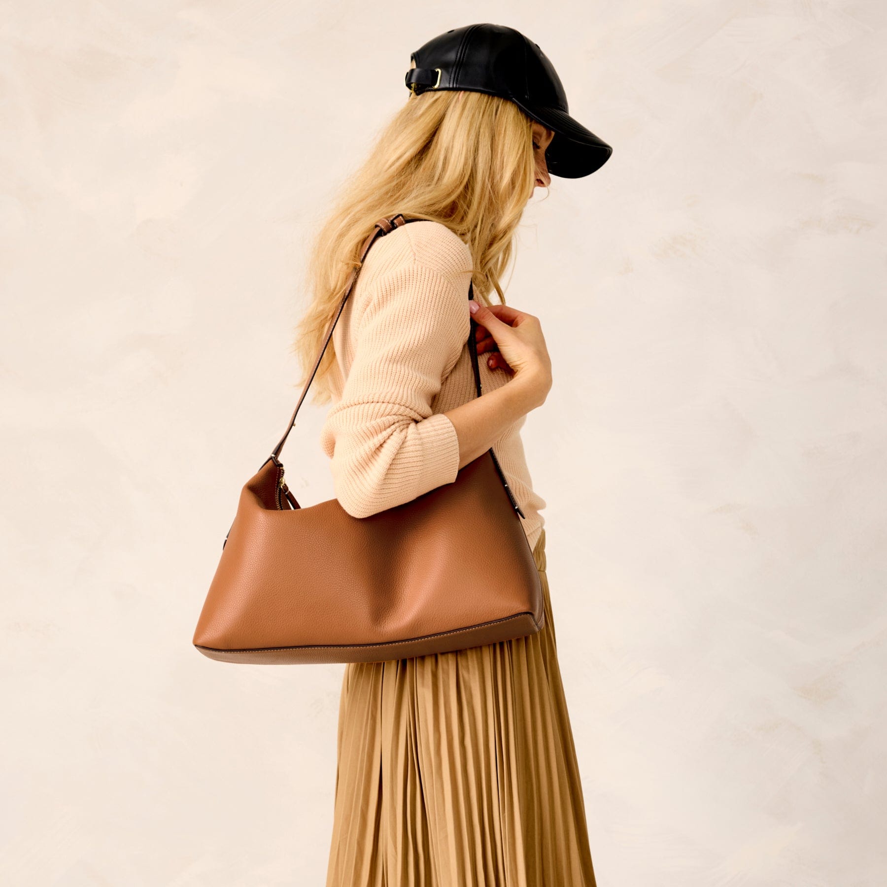 Marcelle Shoulder Bag - Image 2