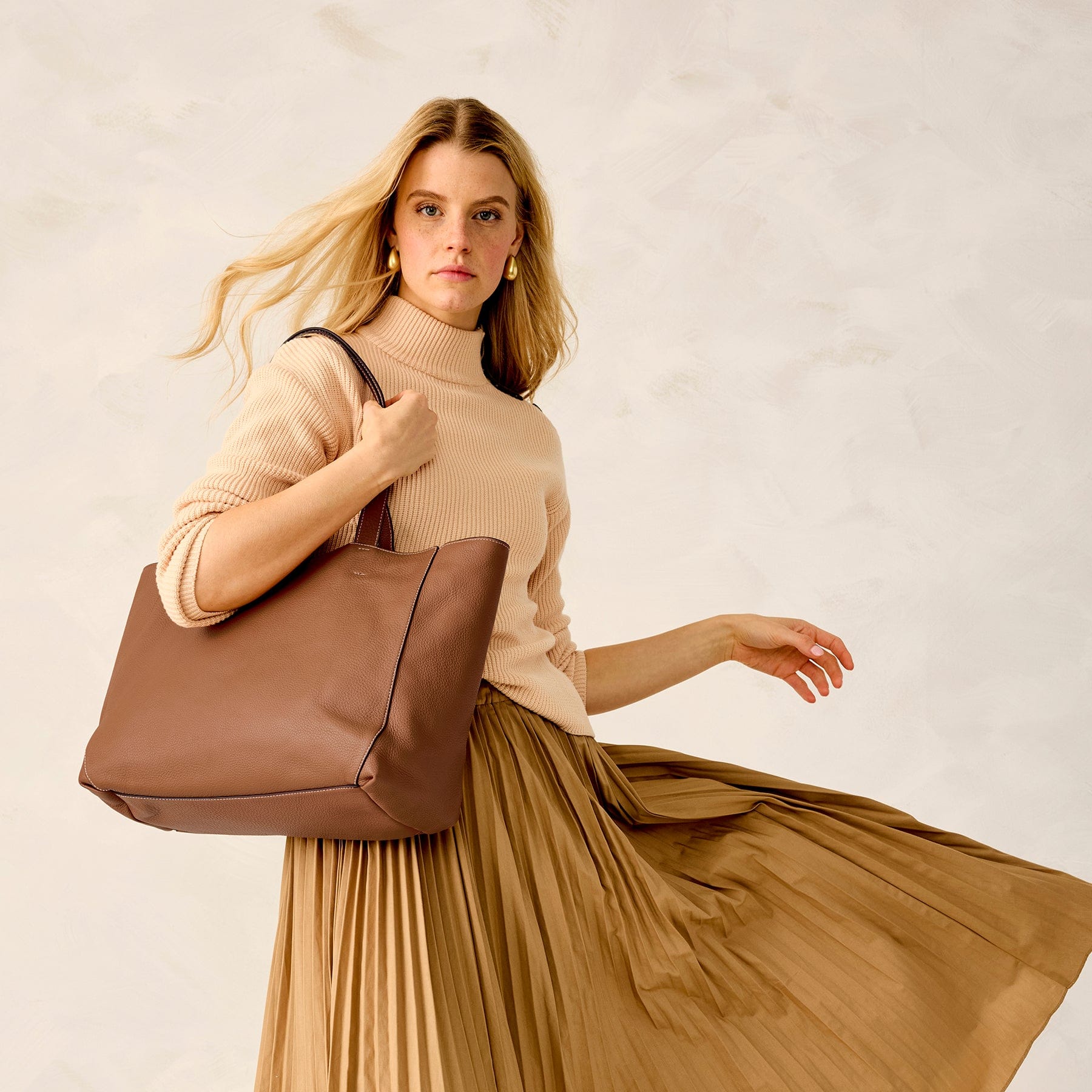 Hathaway Tote Bag - Image 2