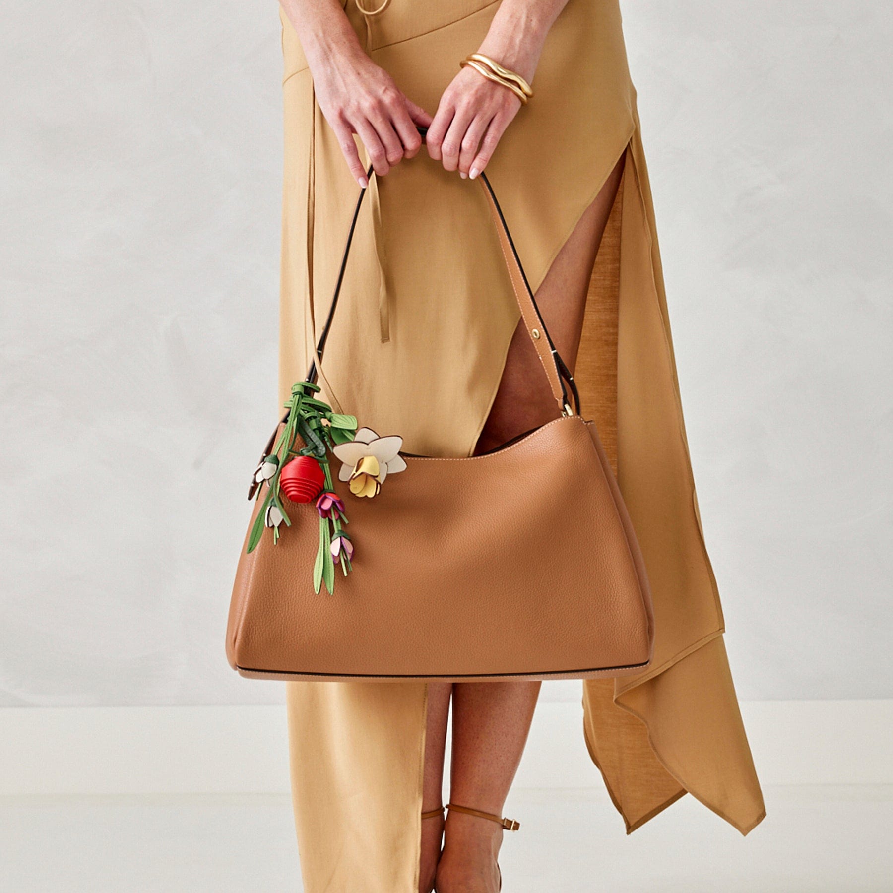 Frazier Shoulder Bag - Image 2