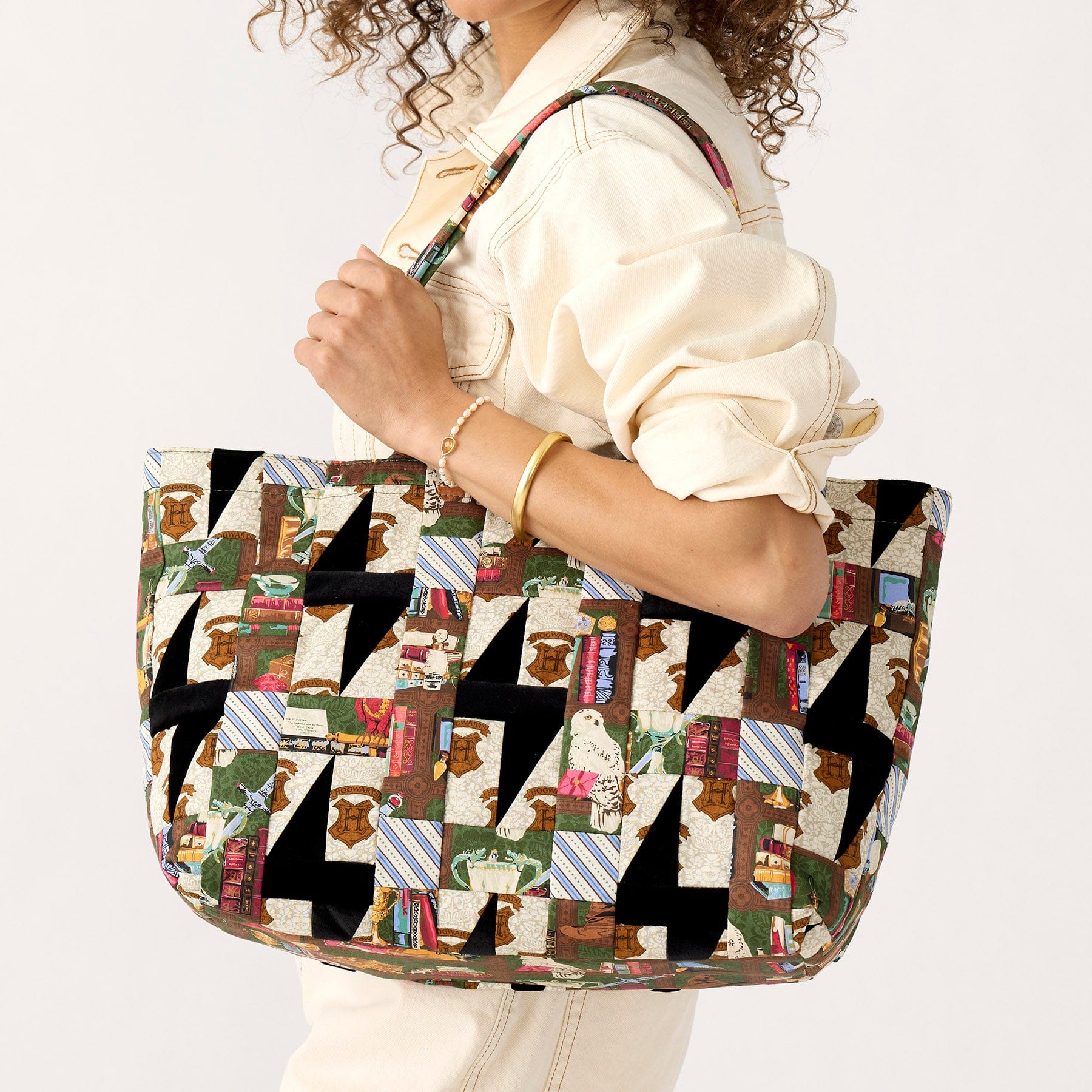 Harry Potter™ Hathaway Tote - Image 2